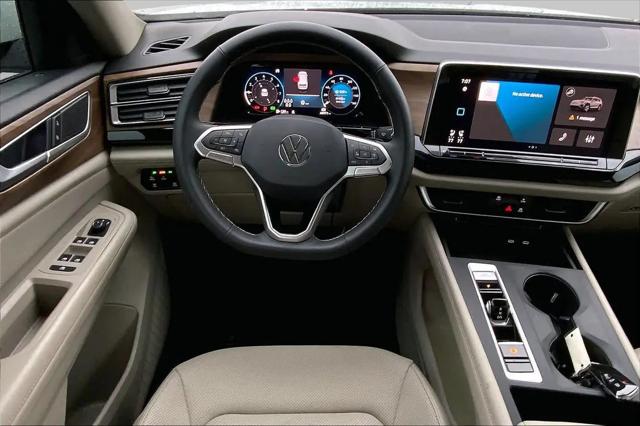 2024 Volkswagen Atlas 2.0T SE