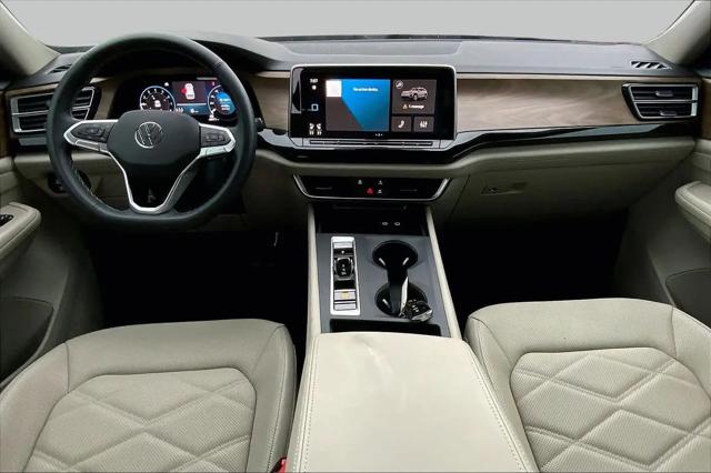 2024 Volkswagen Atlas 2.0T SE