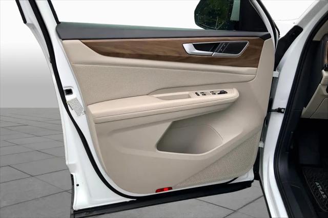2024 Volkswagen Atlas 2.0T SE