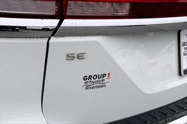 2024 Volkswagen Atlas 2.0T SE