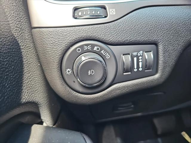 2021 Jeep Cherokee Latitude Lux FWD