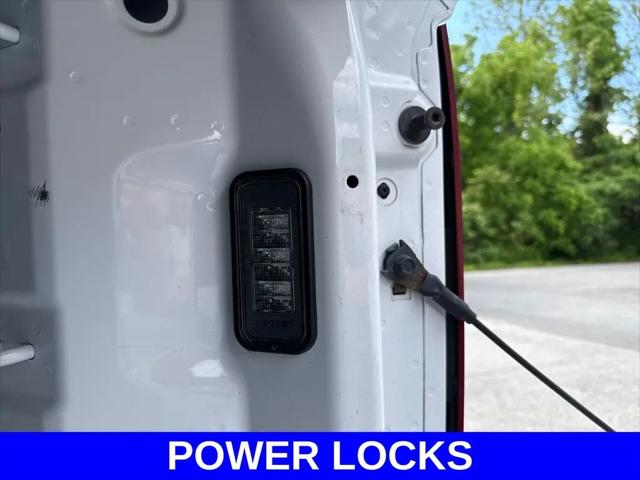 2024 Chevrolet Silverado 1500 4WD Crew Cab Short Bed LT with 2FL