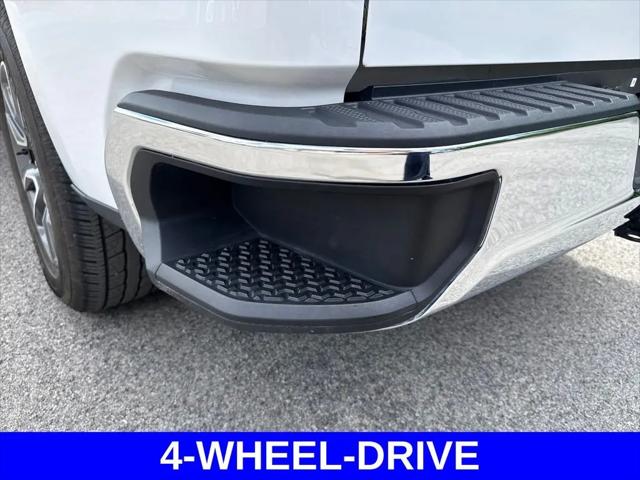 2024 Chevrolet Silverado 1500 4WD Crew Cab Short Bed LT with 2FL