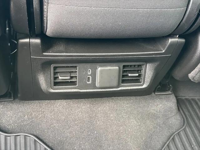 2024 Chevrolet Silverado 1500 4WD Crew Cab Short Bed LT with 2FL