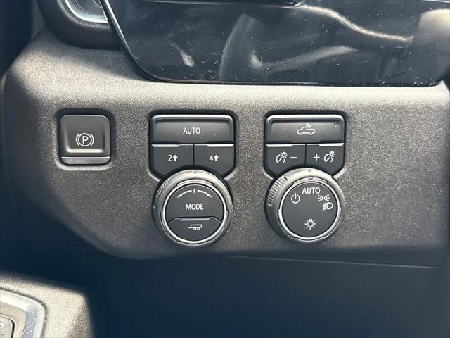 2024 Chevrolet Silverado 1500 4WD Crew Cab Short Bed LT with 2FL