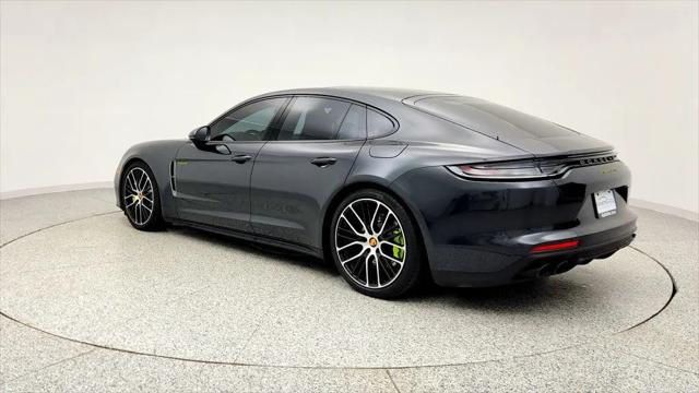 2023 Porsche Panamera E-Hybrid 4 Platinum Edition