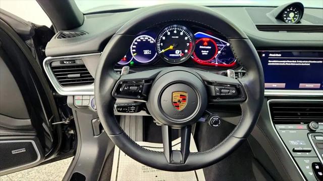 2023 Porsche Panamera E-Hybrid 4 Platinum Edition