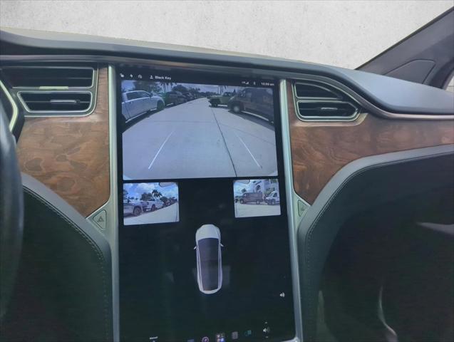 2017 Tesla Model X 90D