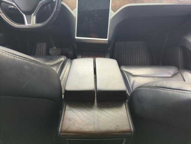 2017 Tesla Model X 90D