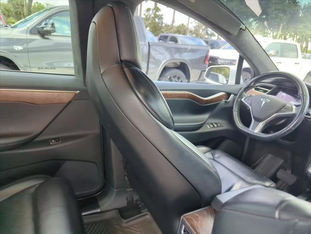 2017 Tesla Model X 90D