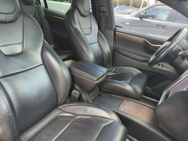 2017 Tesla Model X 90D