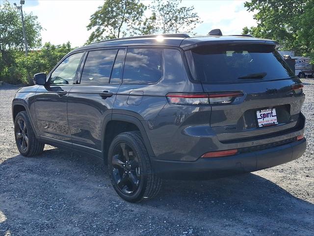 2023 Jeep Grand Cherokee L Altitude 4x4