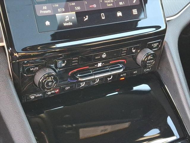 2023 Jeep Grand Cherokee L Altitude 4x4