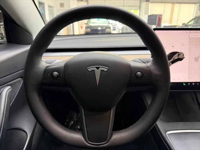 2021 Tesla Model 3 Standard Range Plus Rear-Wheel Drive
