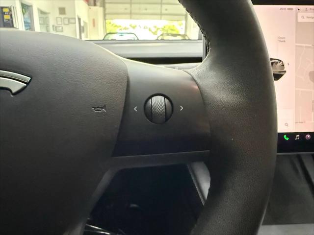 2021 Tesla Model 3 Standard Range Plus Rear-Wheel Drive