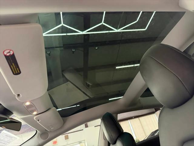 2021 Tesla Model 3 Standard Range Plus Rear-Wheel Drive