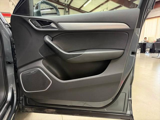 2016 Audi Q3 2.0T Premium Plus