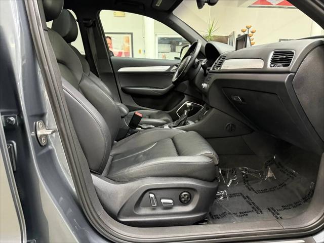 2016 Audi Q3 2.0T Premium Plus