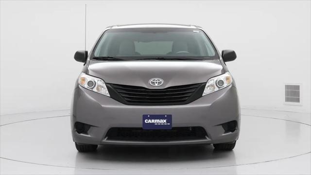 2014 Toyota Sienna L V6 7 Passenger