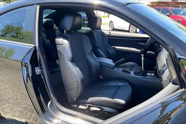 2011 BMW M3 Standard