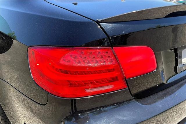 2011 BMW M3 Standard