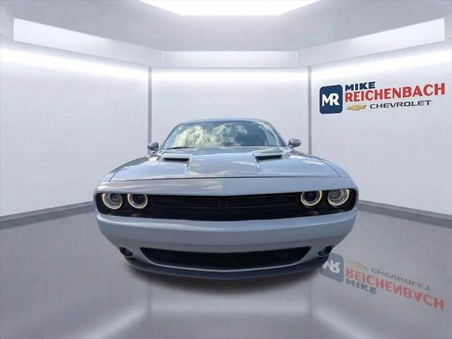 2021 Dodge Challenger SXT