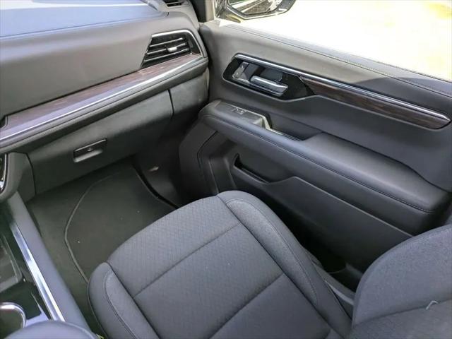 2025 Chevrolet Tahoe 2WD LS