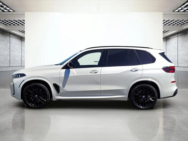 2025 BMW X5 M60i