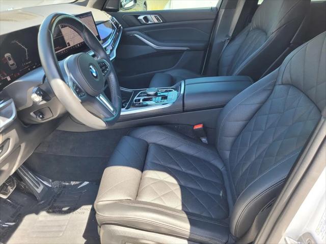 2025 BMW X5 M60i