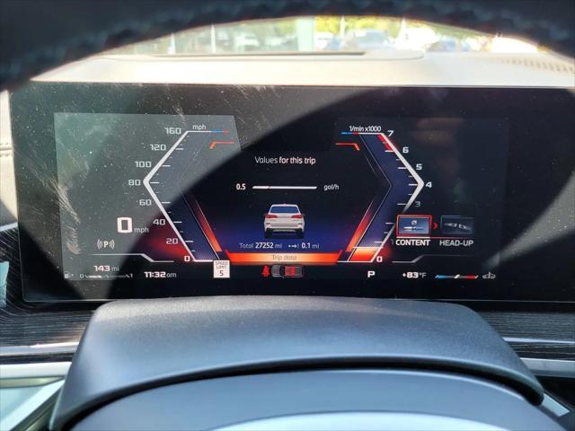 2025 BMW X5 M60i