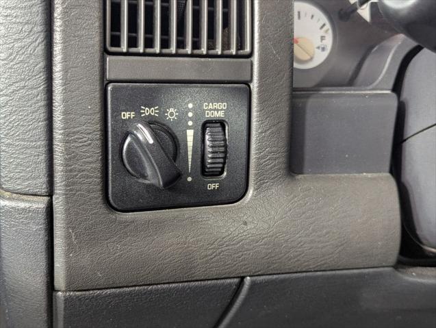 2002 Dodge Ram 1500 SLT