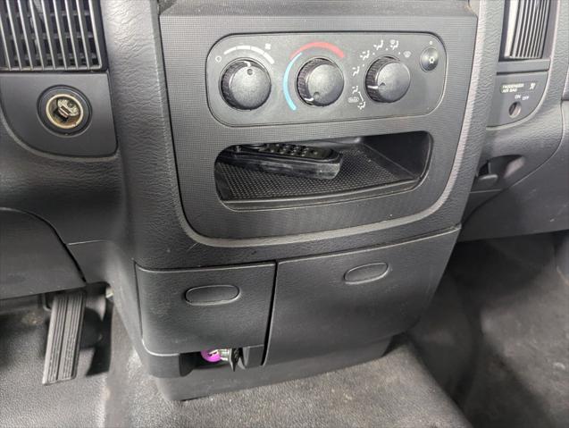 2002 Dodge Ram 1500 SLT