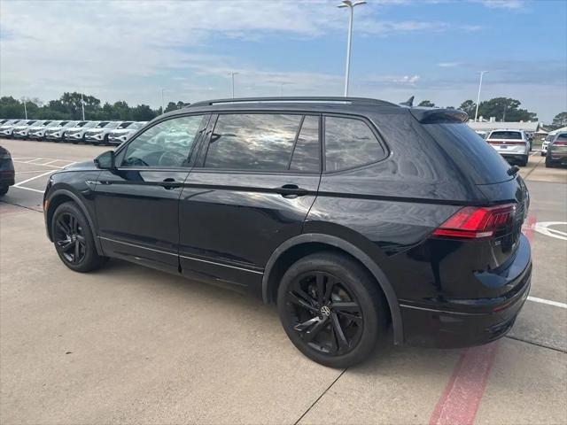 2024 Volkswagen Tiguan 2.0T SE R-Line Black