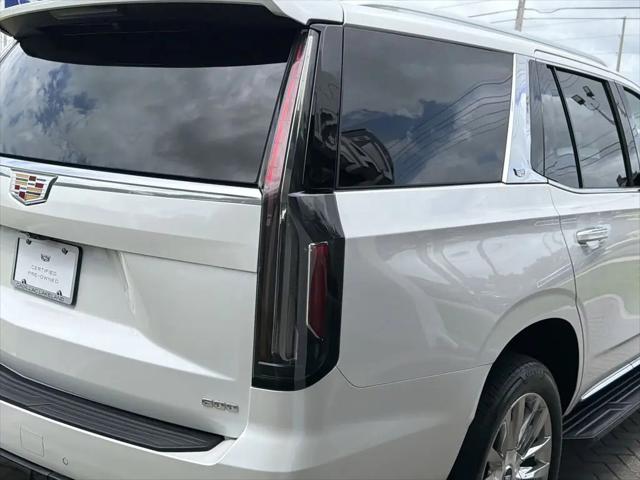 2023 Cadillac Escalade 2WD Premium Luxury
