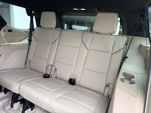2023 Cadillac Escalade 2WD Premium Luxury
