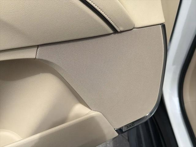 2023 Cadillac Escalade 2WD Premium Luxury