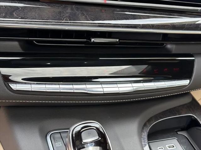 2023 Cadillac Escalade 2WD Premium Luxury