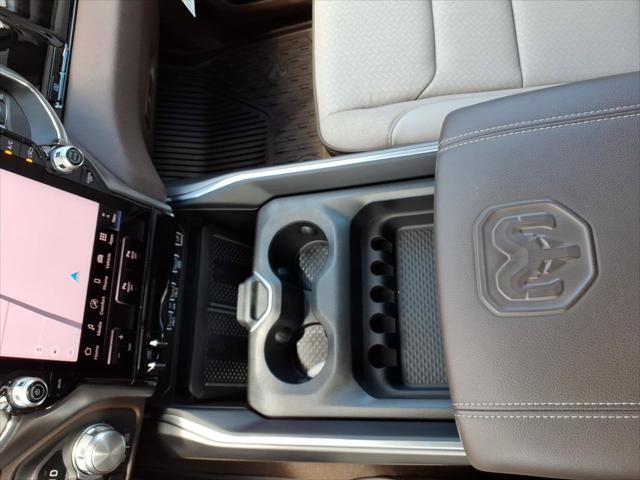 2026 Ram 1500 Laramie Crew Cab 4x4 5'7" Box