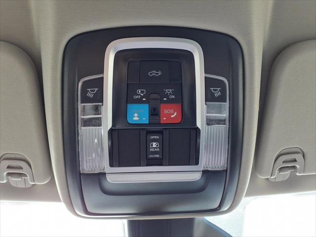 2026 Ram 1500 Laramie Crew Cab 4x4 5'7" Box