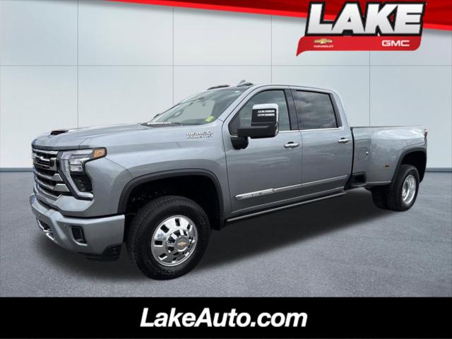 2026 Chevrolet Silverado 3500 HD Crew Cab, Long Bed, High Country Dual Rear Wheel, RWD 2026 Chevrolet Silverado 3500 HD Crew Cab, Long Bed, High Country Dual Rear Wheel, RWD