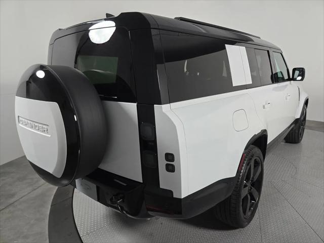 2026 Land Rover Defender P400 X-Dynamic SE