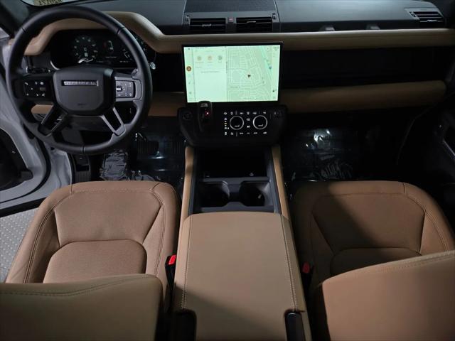 2026 Land Rover Defender P400 X-Dynamic SE