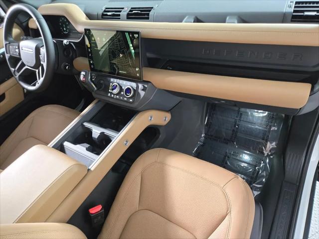 2026 Land Rover Defender P400 X-Dynamic SE