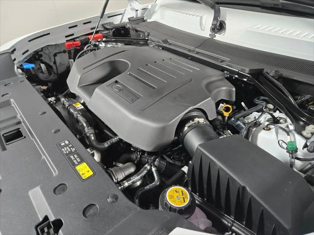 2026 Land Rover Defender P400 X-Dynamic SE