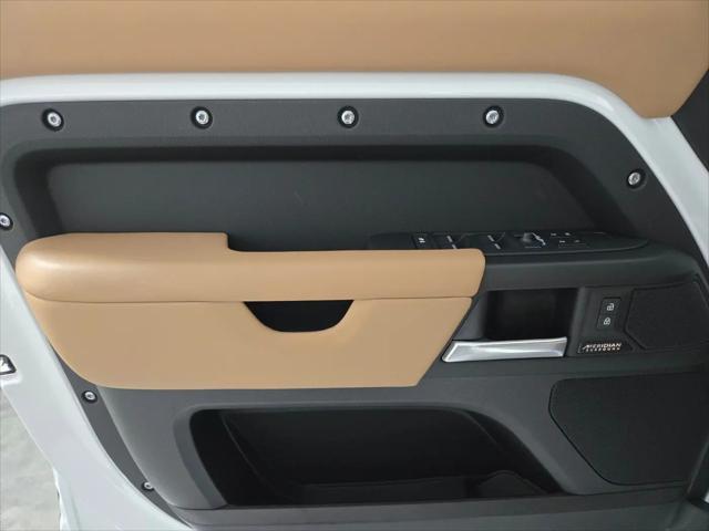 2026 Land Rover Defender P400 X-Dynamic SE