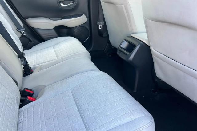 2024 Honda HR-V AWD LX