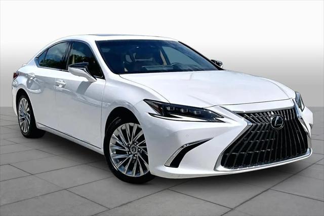 2023 Lexus ES 300h Ultra Luxury
