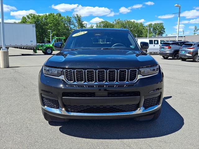 2024 Jeep Grand Cherokee L Laredo 4x4 2024 Jeep Grand Cherokee L Laredo 4x4