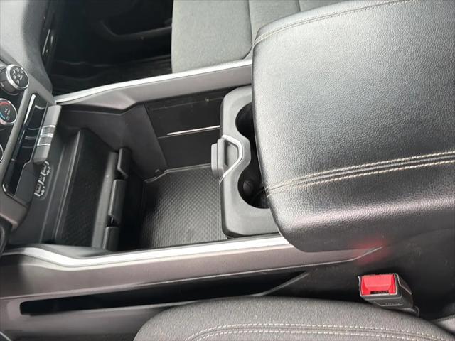 2022 Ram 1500 Big Horn Crew Cab 4x4 5'7" Box