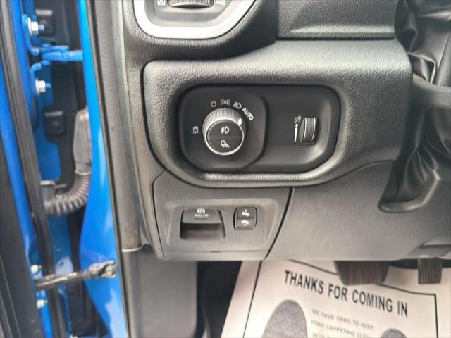 2022 Ram 1500 Big Horn Crew Cab 4x4 5'7" Box